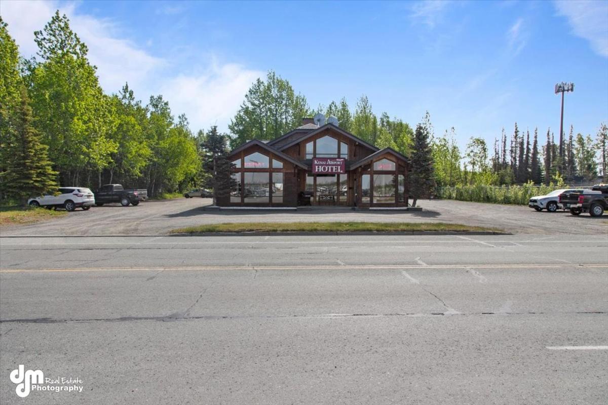 Kenai Airport Hotel Exteriör bild